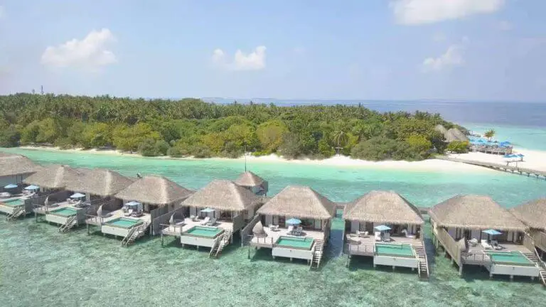 Visit Maldives: Helpful Travel Guide