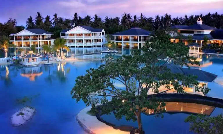 Best beach resorts in the Philippines
